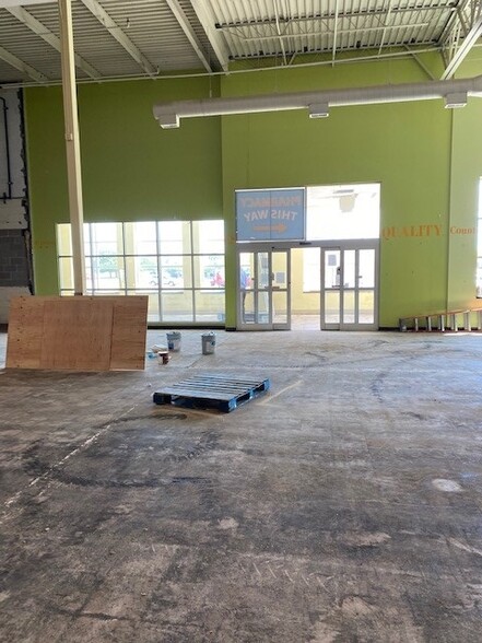 3001 S Veterans Pkwy, Springfield, IL à louer - Photo intérieure – Image 3 sur 3