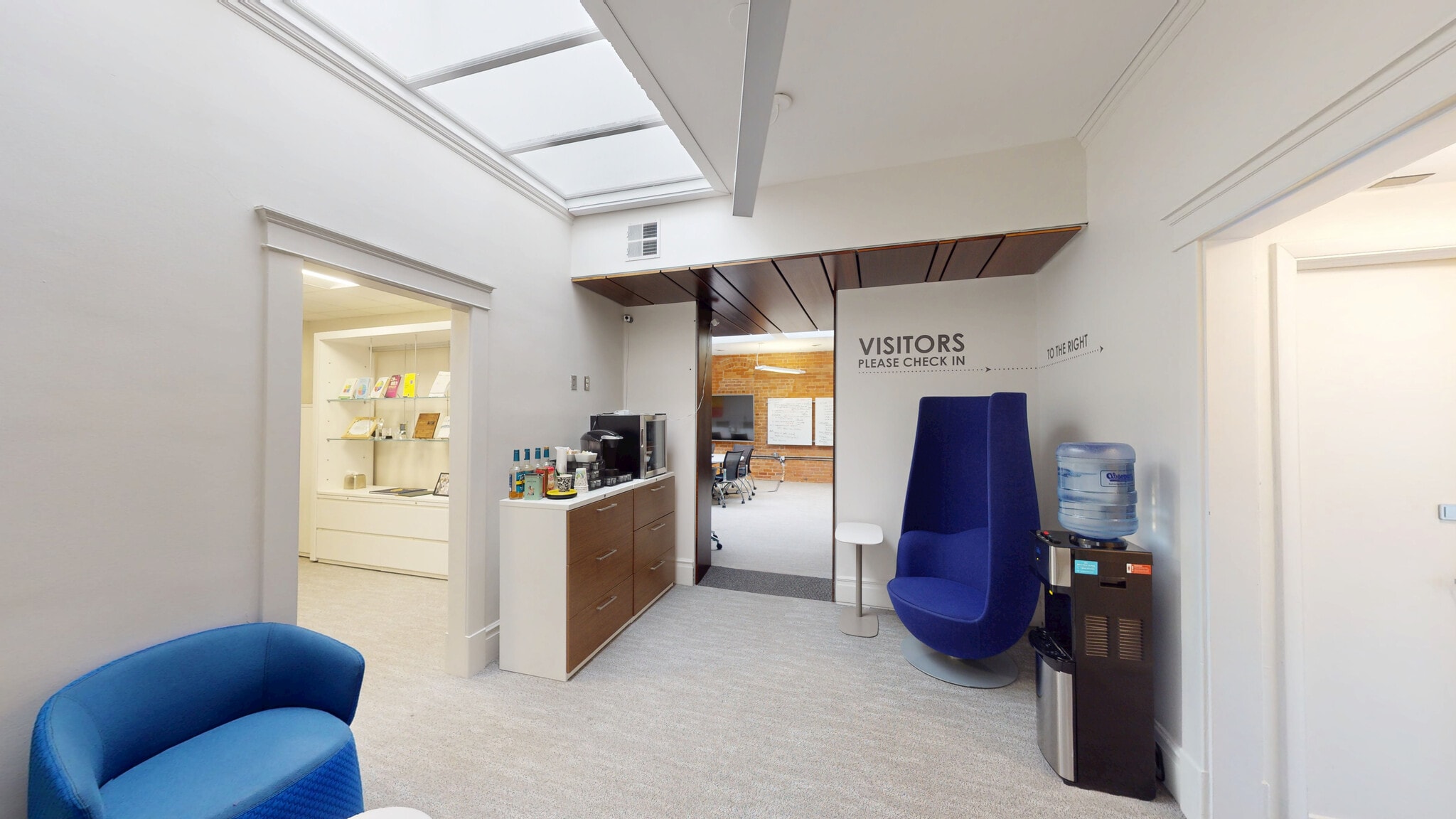 304-306 S State St, Ann Arbor, MI à louer Photo intérieure– Image 1 sur 6