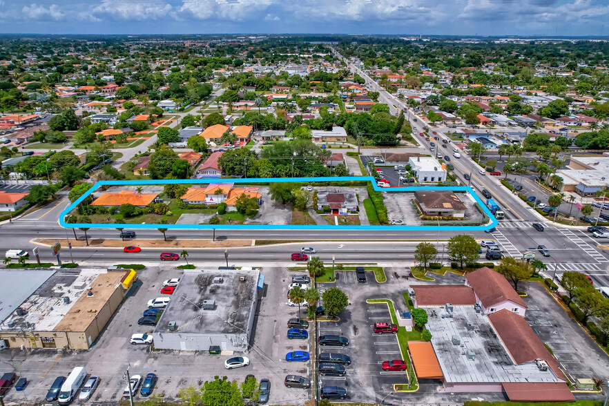 4 Commercial Lots portefeuille de 4 biens à vendre sur LoopNet.fr - Photo de l’immeuble – Image 1 sur 17