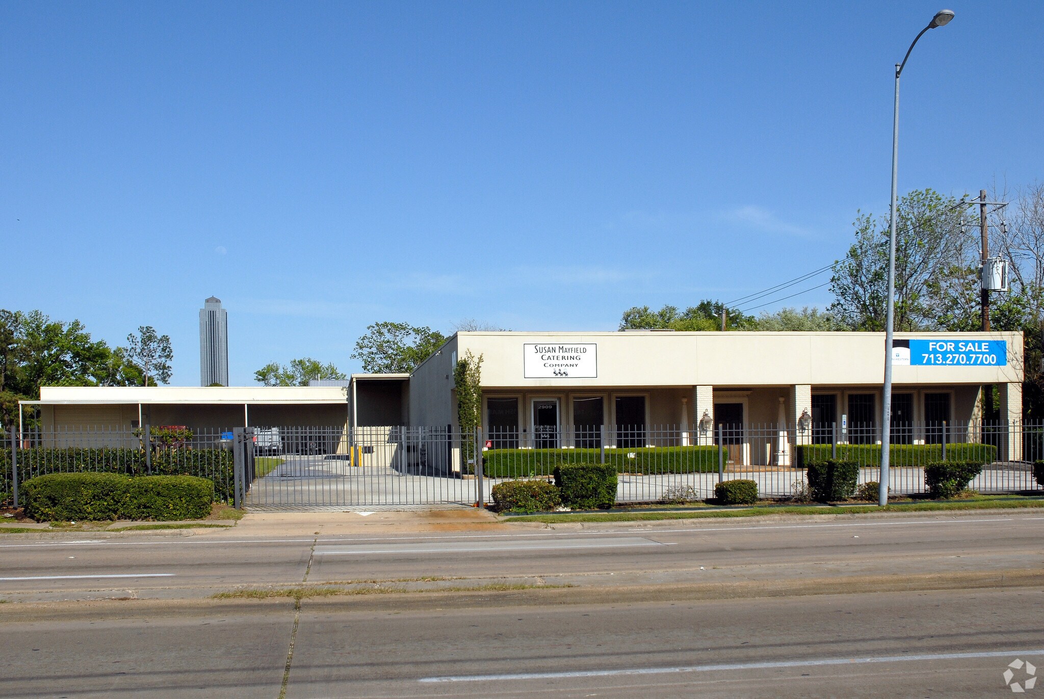2909 Fountainview Dr, Houston, TX à louer Photo principale– Image 1 sur 3
