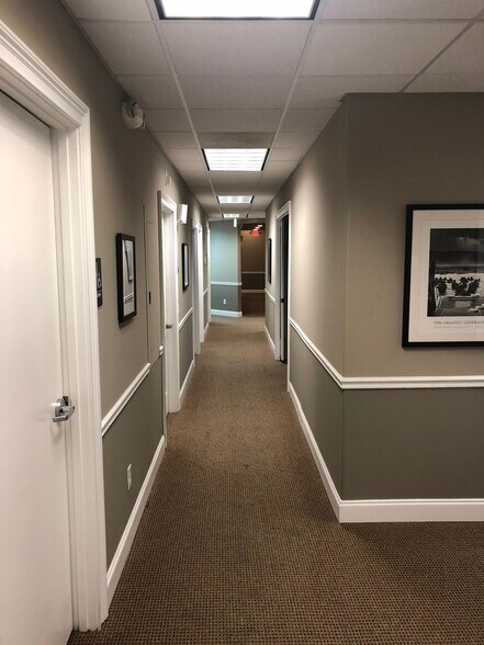 1825 Main St, Weston, FL à louer - Photo intérieure – Image 3 sur 8
