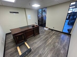 2646 Palma Dr, Ventura, CA à louer Photo intérieure– Image 2 sur 9