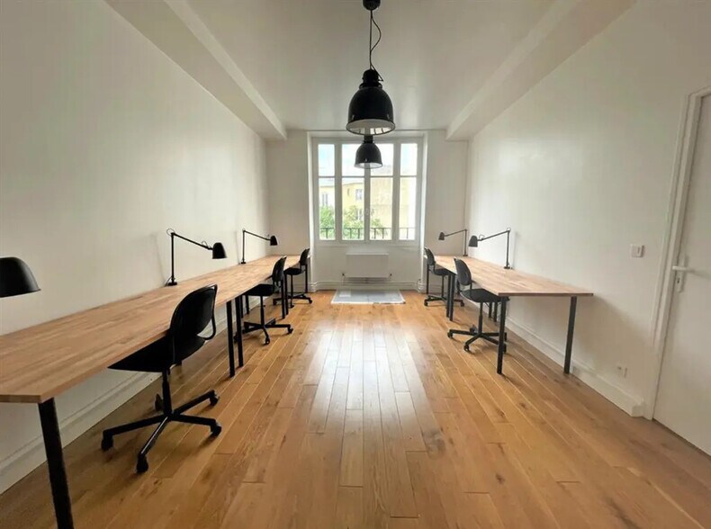 Bureau dans Paris à louer - Photo de l’immeuble – Image 2 sur 6