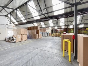 1145 Rue Des Mettanies, Pontcharra à louer Photo de l’immeuble– Image 2 sur 2