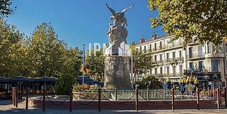 Plus de détails pour cours marechal foch, Aubagne - Local commercial à louer