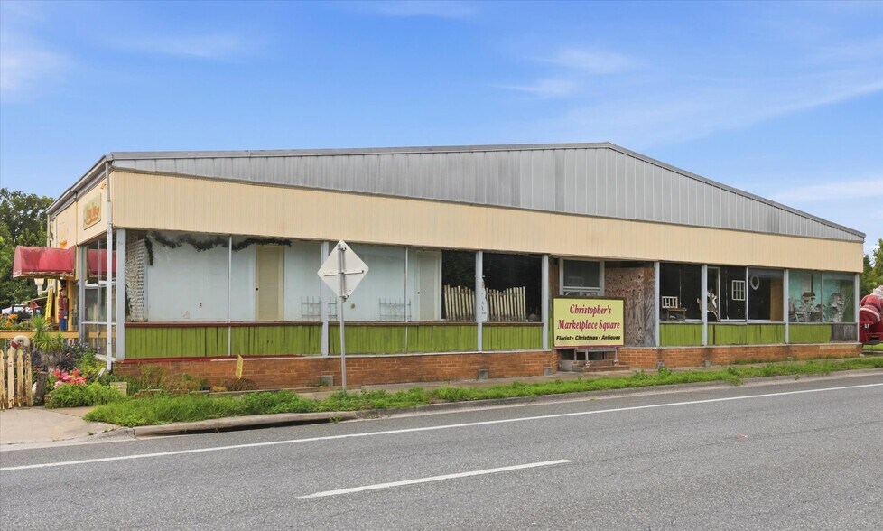 114 S Byron Butler Pky, Perry, FL à vendre - Photo de l’immeuble – Image 3 sur 8