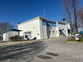 133 Three Springs Rd, Bowling Green, KY à louer Photo de l’immeuble– Image 2 sur 7