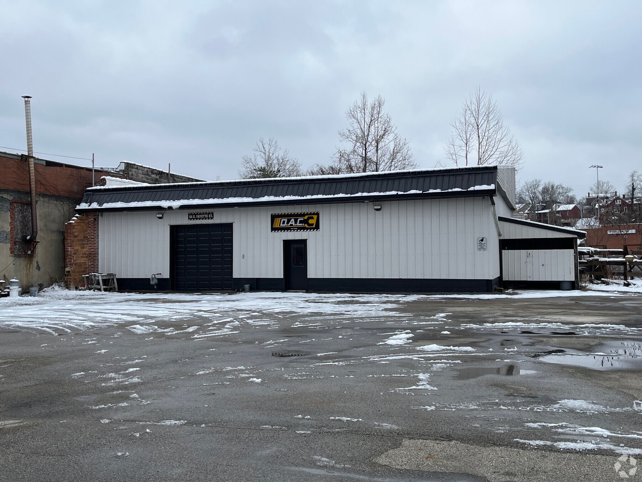68 E Fayette St, Uniontown, PA à vendre Photo principale– Image 1 sur 2