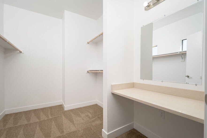 8246 N 61st Ave, Glendale, AZ à vendre - Photo intérieure – Image 3 sur 26