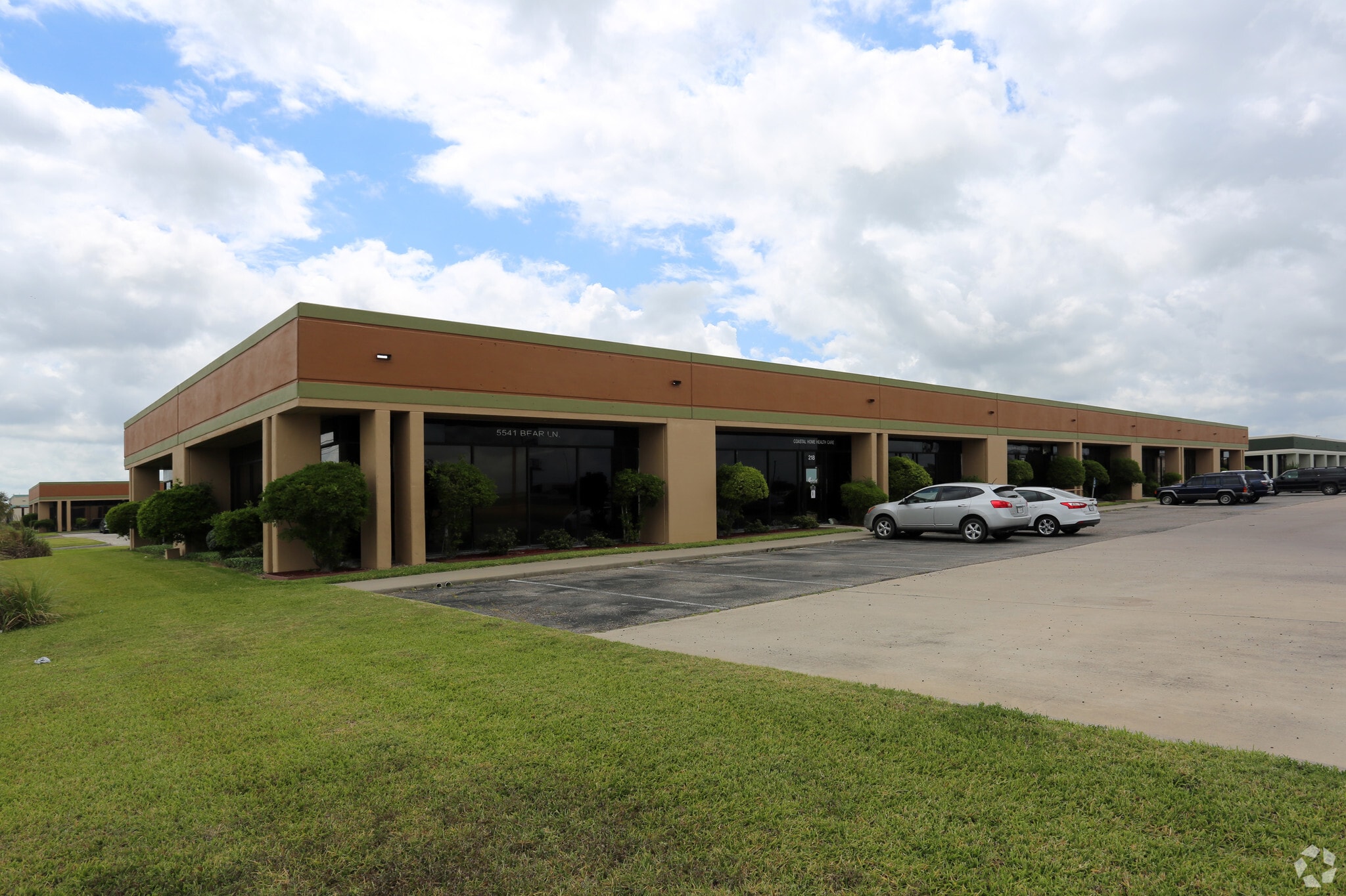5541 Bear Ln, Corpus Christi, TX à vendre Photo principale– Image 1 sur 20