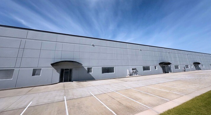 122 Iron Mountain Road, Mine Hill, NJ à louer - Photo de l’immeuble – Image 2 sur 4