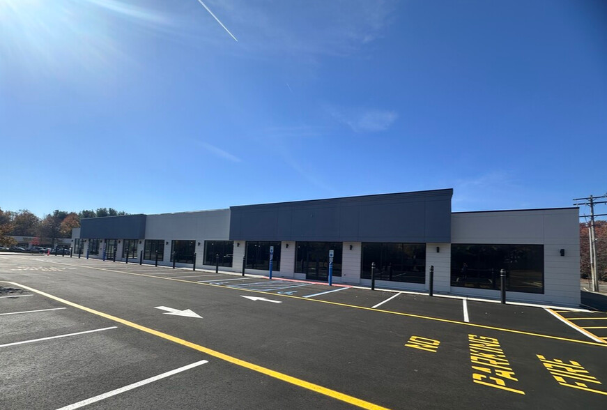 455 Us Highway 9, Englishtown, NJ à louer - Photo de l’immeuble – Image 1 sur 3