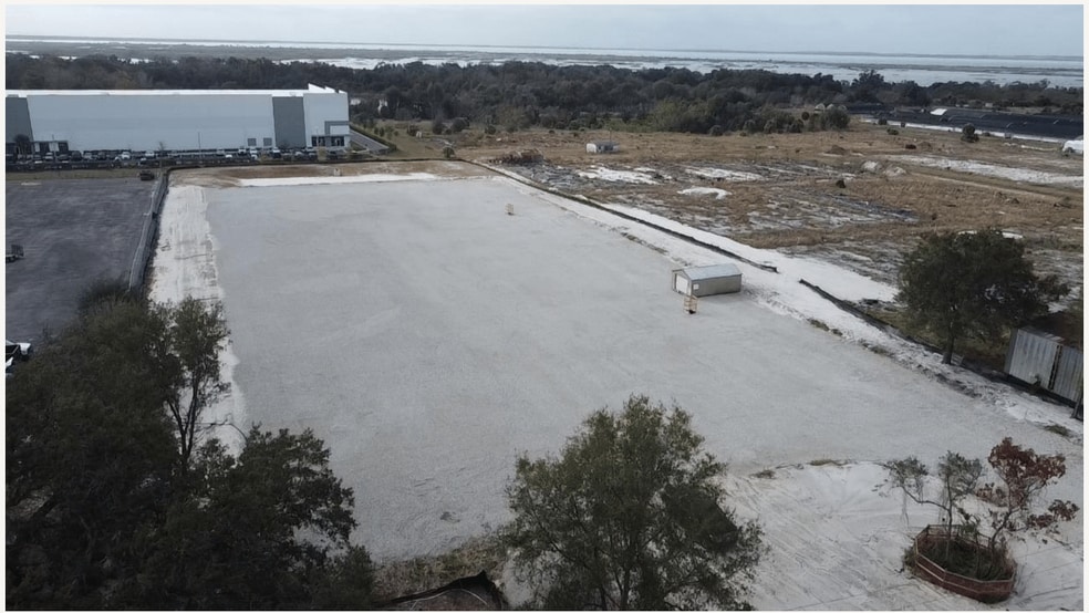 3716 Hogshead Rd, Apopka, FL à louer - Photo de l’immeuble – Image 2 sur 3