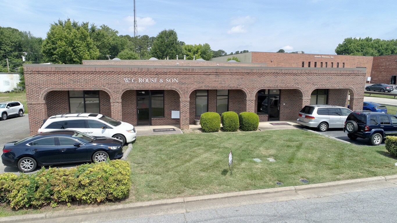 108-110 Longale Rd, Greensboro, NC à vendre Photo principale– Image 1 sur 7