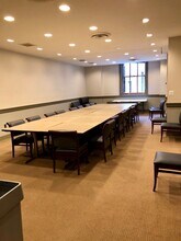 233 E Redwood St, Baltimore, MD à louer Photo intérieure– Image 2 sur 8