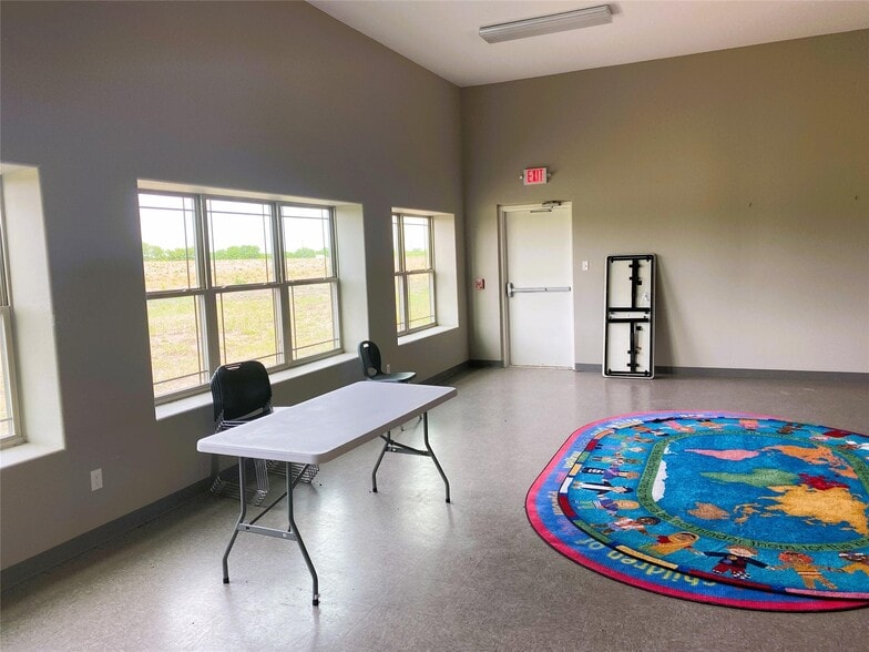 475 Old Dorchester, Sherman, TX à vendre - Photo intérieure – Image 3 sur 11