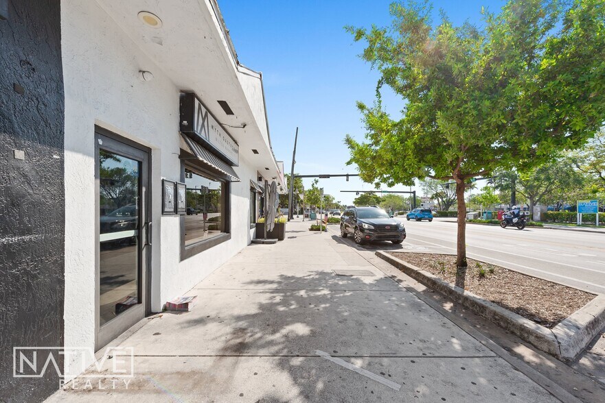 2205-2227 Wilton Dr, Fort Lauderdale, FL à louer - Photo de l’immeuble – Image 3 sur 39
