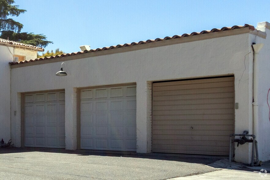901 W Main St, Merced, CA à vendre - Photo de l’immeuble – Image 2 sur 2