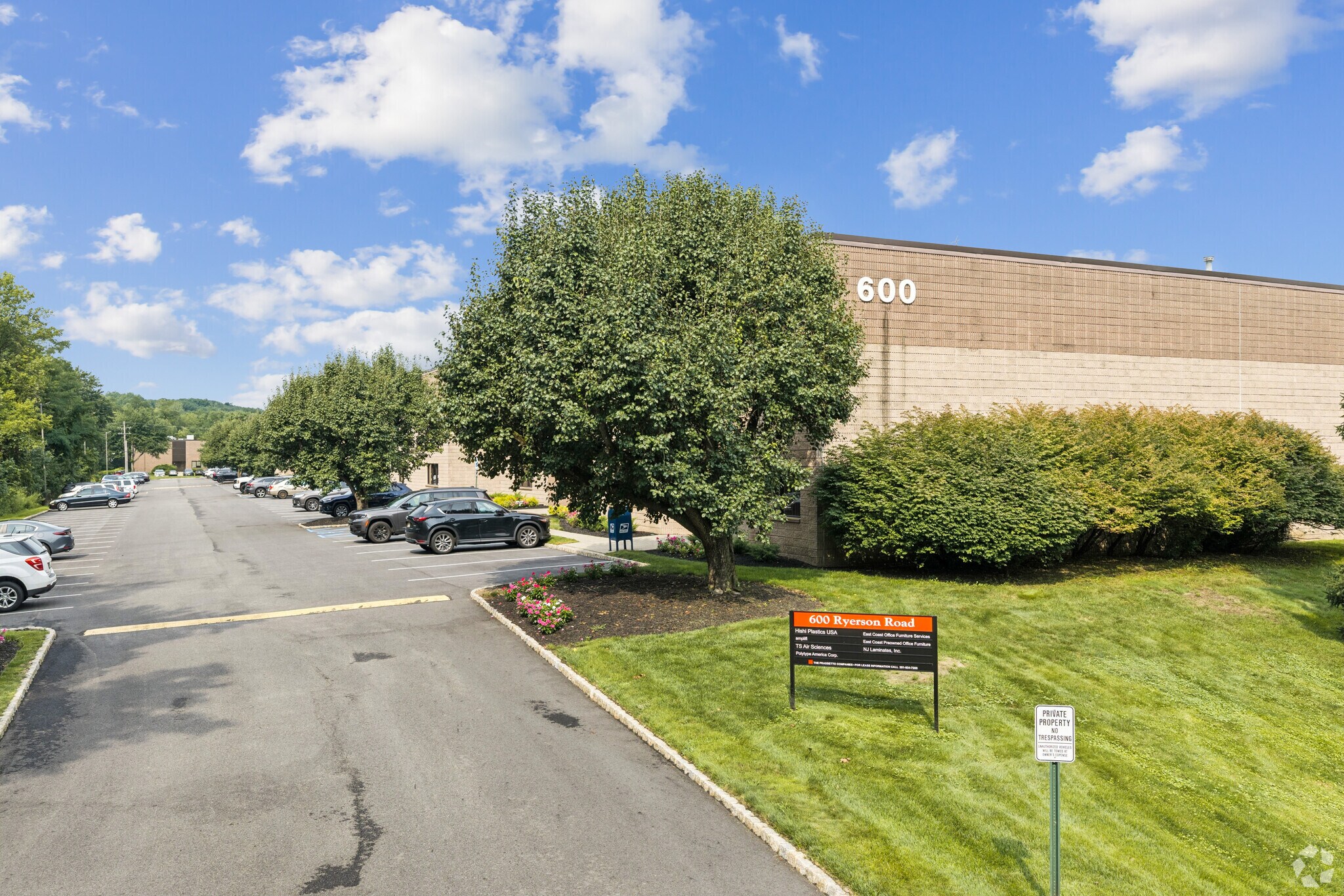 600 Ryerson Rd, Lincoln Park, NJ à louer Photo de l’immeuble– Image 1 sur 28