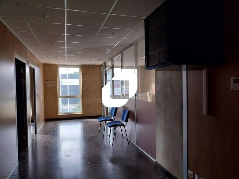 Bureau dans Montpellier à louer - Photo de l’immeuble – Image 2 sur 23