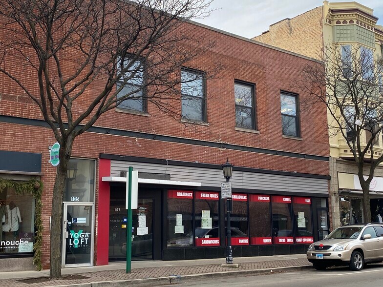 101-107 N Oak Park Ave, Oak Park, IL à vendre - Photo principale – Image 1 sur 55