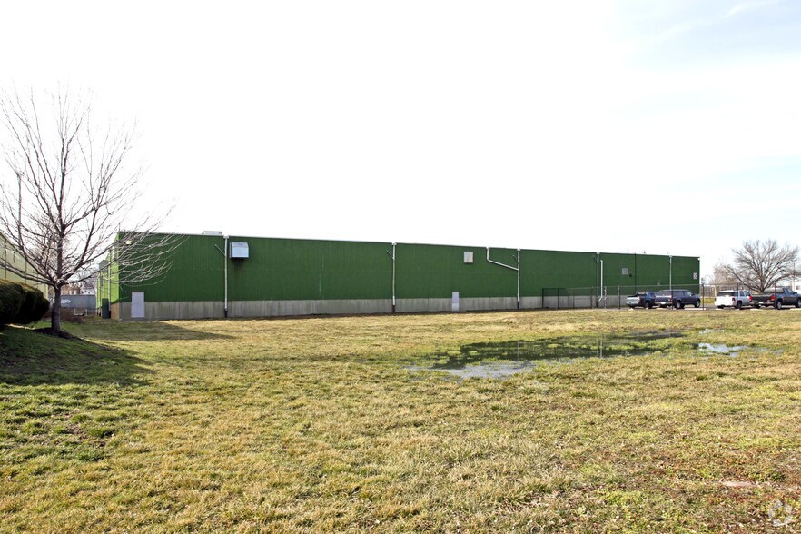 5100 Columbia Ave, Saint Louis, MO à vendre - Photo de l’immeuble – Image 2 sur 6