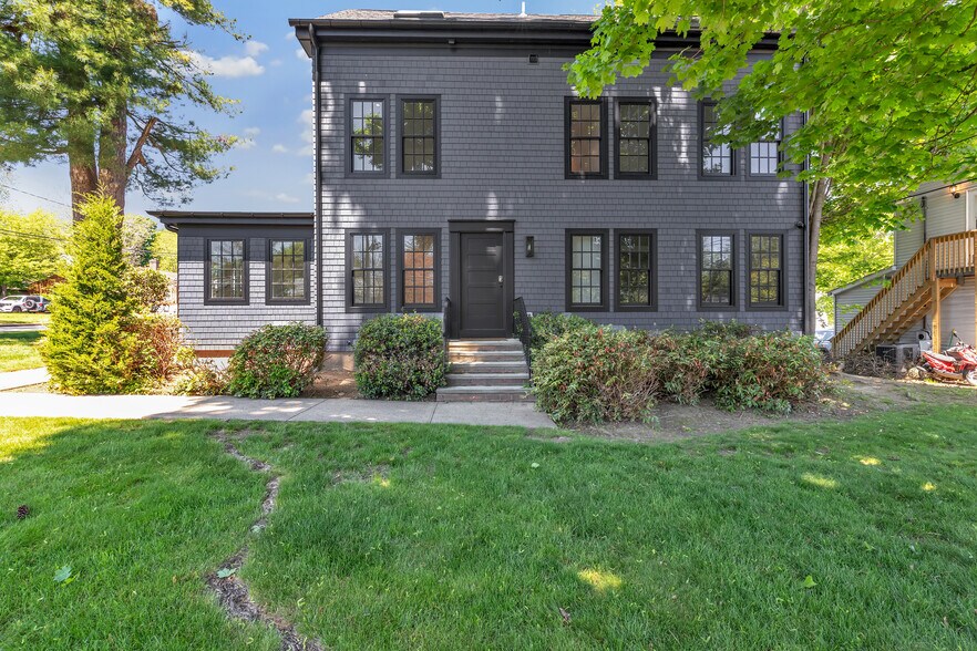 965 Post Rd E, Westport, CT à louer - Photo de l’immeuble – Image 2 sur 30