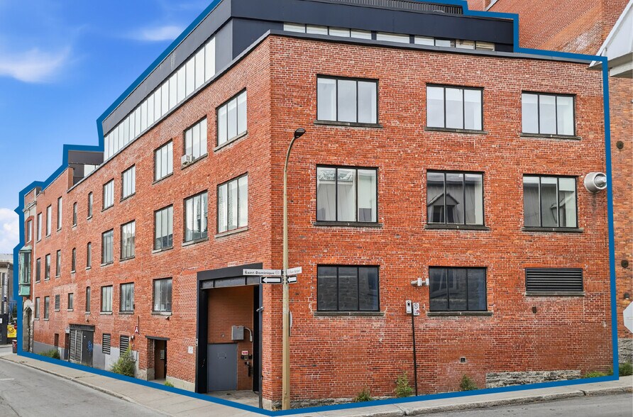 2095-2101 Boul Saint-Laurent, Montréal, QC à louer - Photo de l’immeuble – Image 2 sur 24
