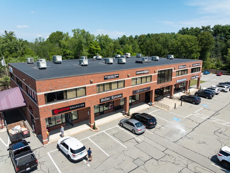 230 Lowell St, Wilmington, MA à vendre - Photo de l’immeuble – Image 3 sur 5