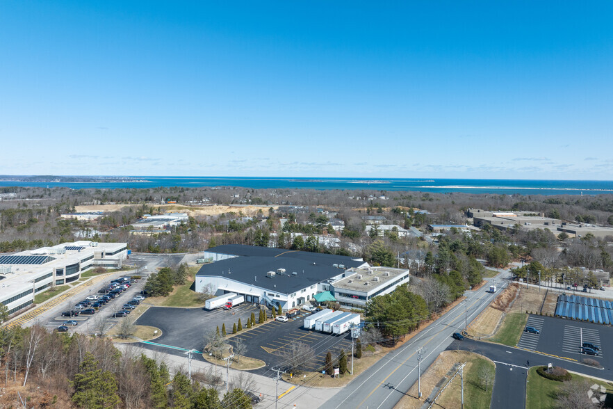 57-59 Armstrong Rd, Plymouth, MA à louer - Photo principale – Image 1 sur 4