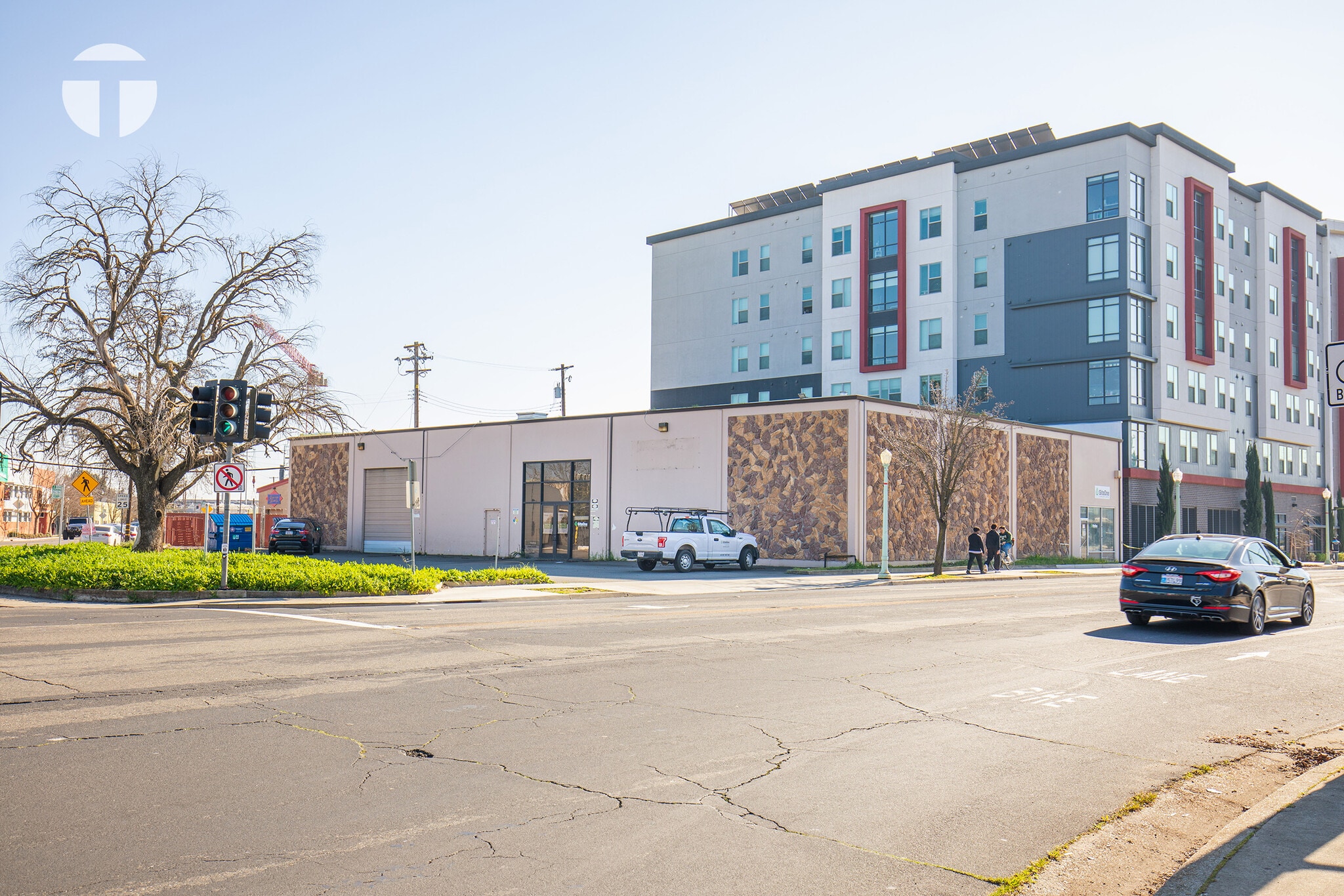 6500 Elvas Ave, Sacramento, CA à louer Photo intérieure– Image 1 sur 10