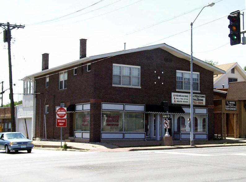 8200-8202 Gravois Ave, Saint Louis, MO à louer - Photo de l’immeuble – Image 3 sur 4