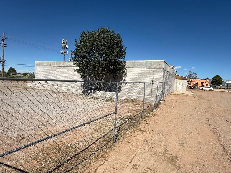 6255 Bataan Memorial W, Las Cruces, NM à vendre - Photo de l’immeuble – Image 3 sur 18