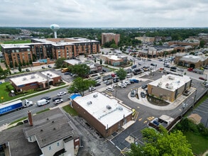 120 N La Grange Rd, La Grange, IL à louer Photo intérieure– Image 2 sur 5