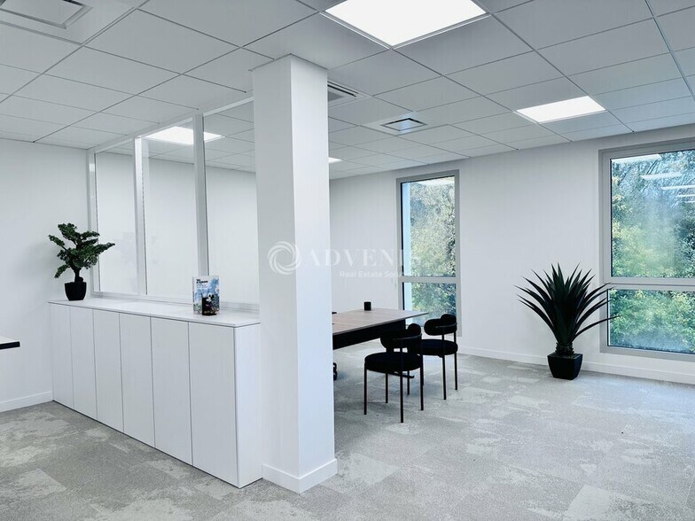 Bureau dans Serris à vendre - Photo intérieure – Image 3 sur 9