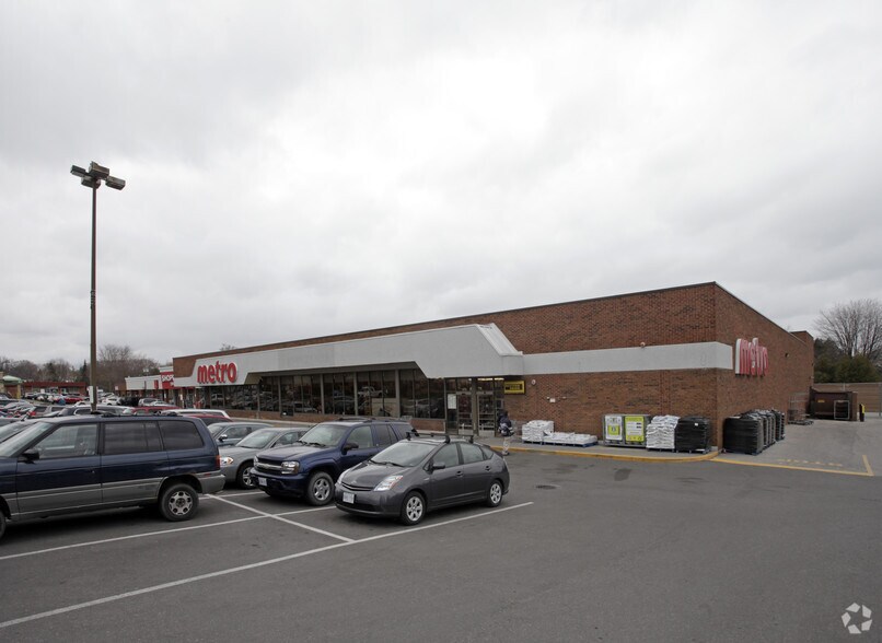 261-301 Port Union Rd, Toronto, ON à louer - Photo de l’immeuble – Image 2 sur 3