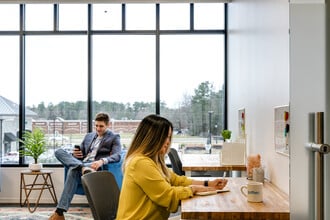 14321 Winterbreeze Dr, Midlothian, VA à louer Photo intérieure– Image 1 sur 2