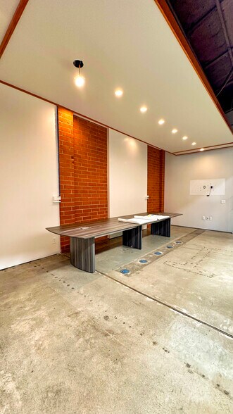 8226 W 3rd St, Los Angeles, CA à louer - Photo de l’immeuble – Image 3 sur 12