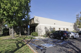 Plus de détails pour 601 Lunar Ave, Brea, CA - Industriel/Logistique à louer
