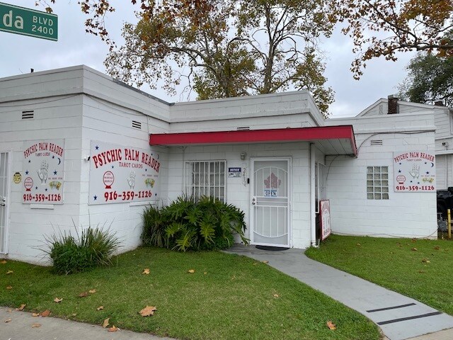 2439 Rio Linda Blvd, Sacramento, CA à vendre - Photo de l’immeuble – Image 2 sur 4