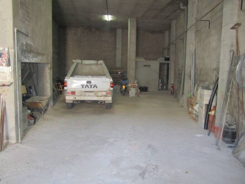 Local commercial dans Aspe à vendre - Photo intérieure – Image 1 sur 3