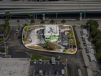 Plus de détails pour 7490 NW 25th St, Miami, FL - Local commercial à vendre