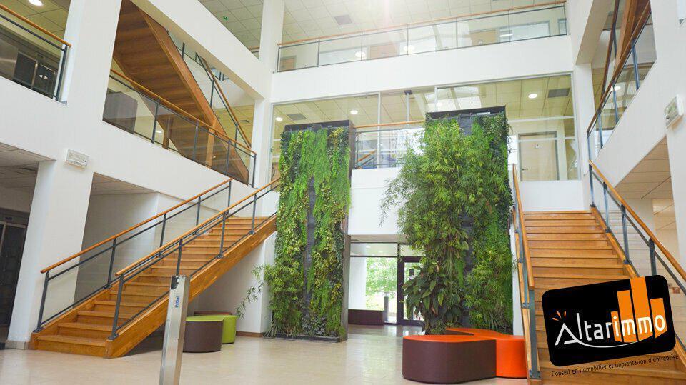 Bureau dans Chartres à louer Hall d’entrée– Image 1 sur 8