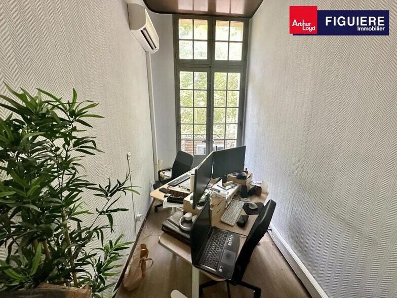 1 B Bis Rue Frédéric Mistral, Aix-en-Provence à louer - Photo intérieure – Image 2 sur 7