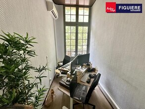 1 B Bis Rue Frédéric Mistral, Aix-en-Provence à louer Photo intérieure– Image 2 sur 4