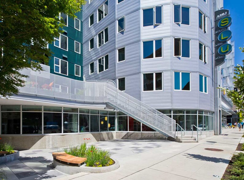 535 Pontius Ave N, Seattle, WA à louer - Photo de l’immeuble – Image 2 sur 39