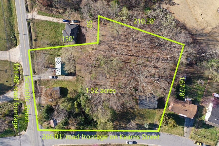 304 N Scientific St, Jamestown, NC à vendre - Photo de l’immeuble – Image 2 sur 16