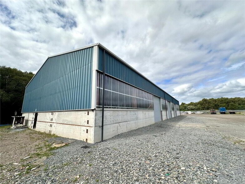 27 Reenaderry Rd, Dungannon à louer - Photo de l’immeuble – Image 3 sur 3
