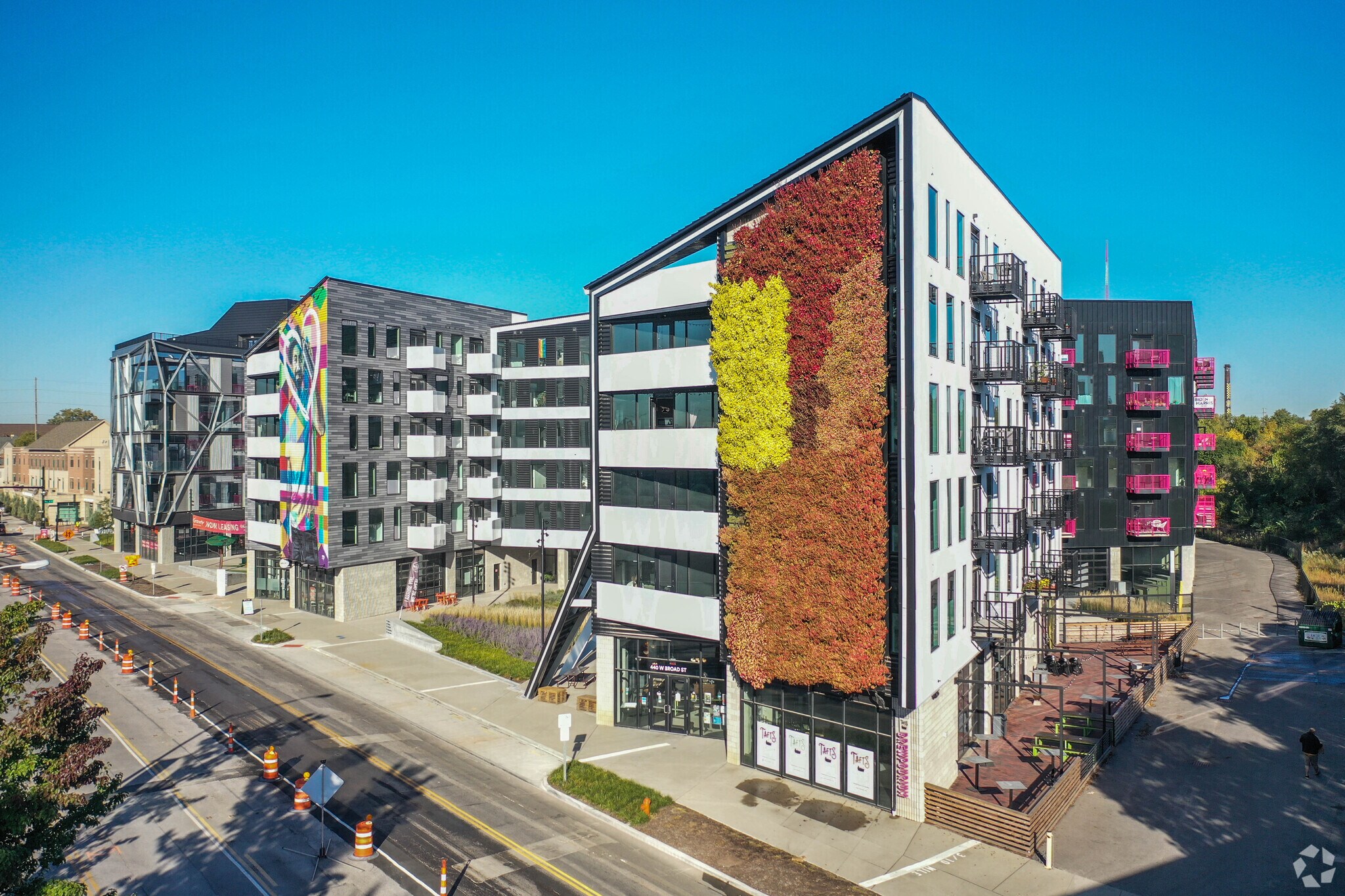 500 W Broad St, Columbus, OH à louer Photo principale– Image 1 sur 8