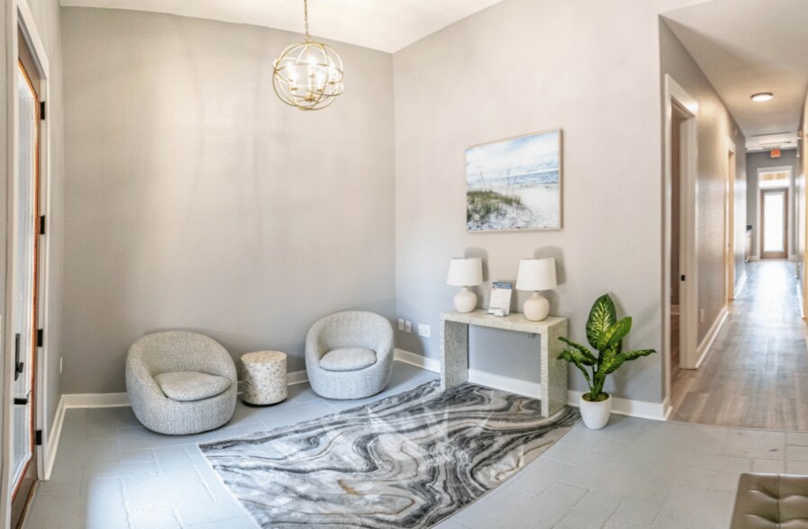 1012 Airport Rd, Destin, FL à vendre - Photo de l’immeuble – Image 2 sur 4